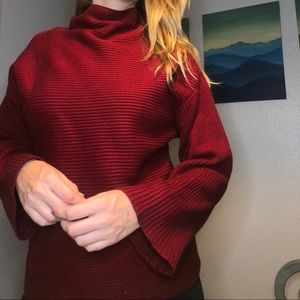 Red knit sweater bell sleeves size m/l
